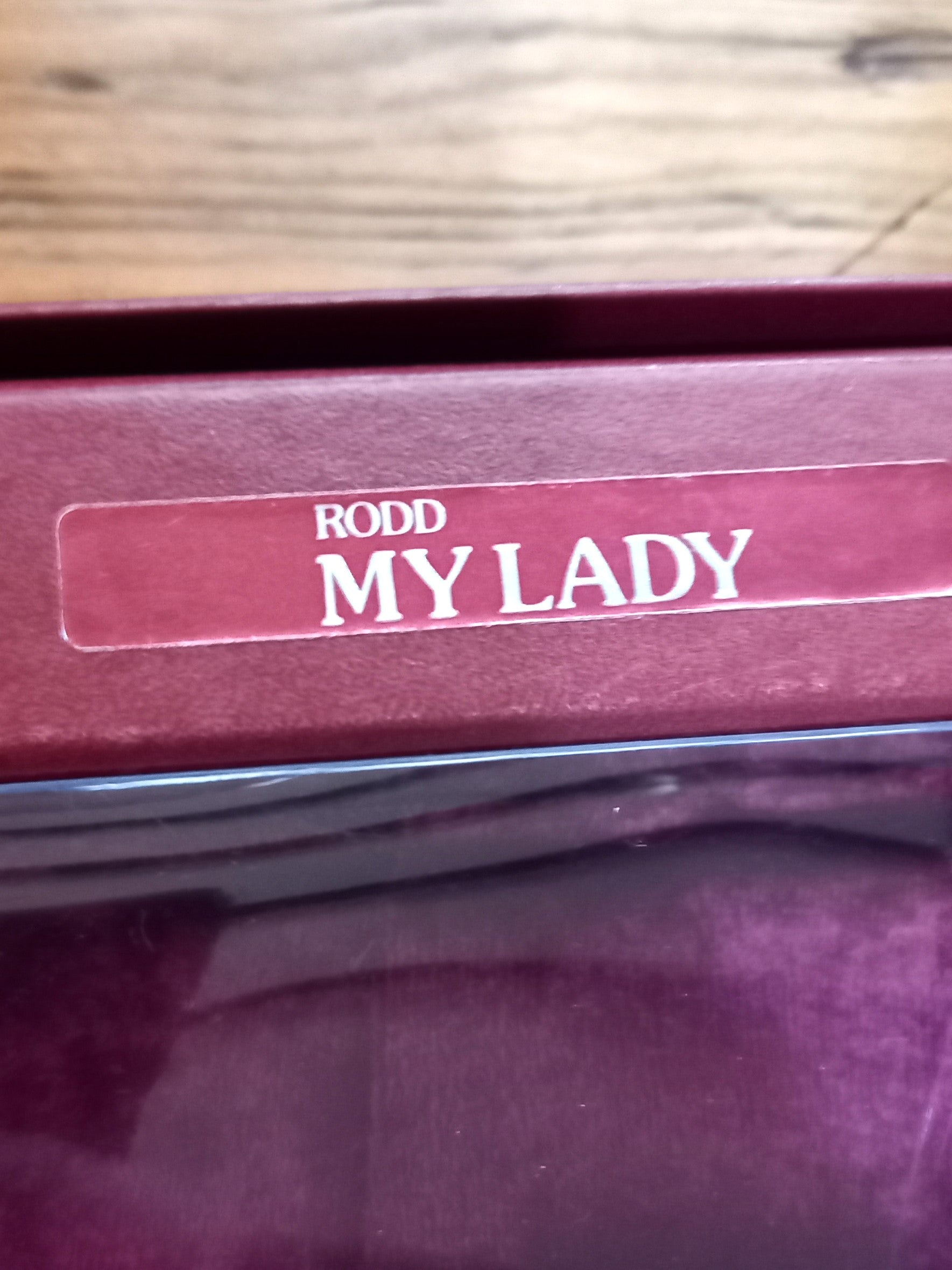我的 Lady Rodd 餐具套装 - 从未使用过!