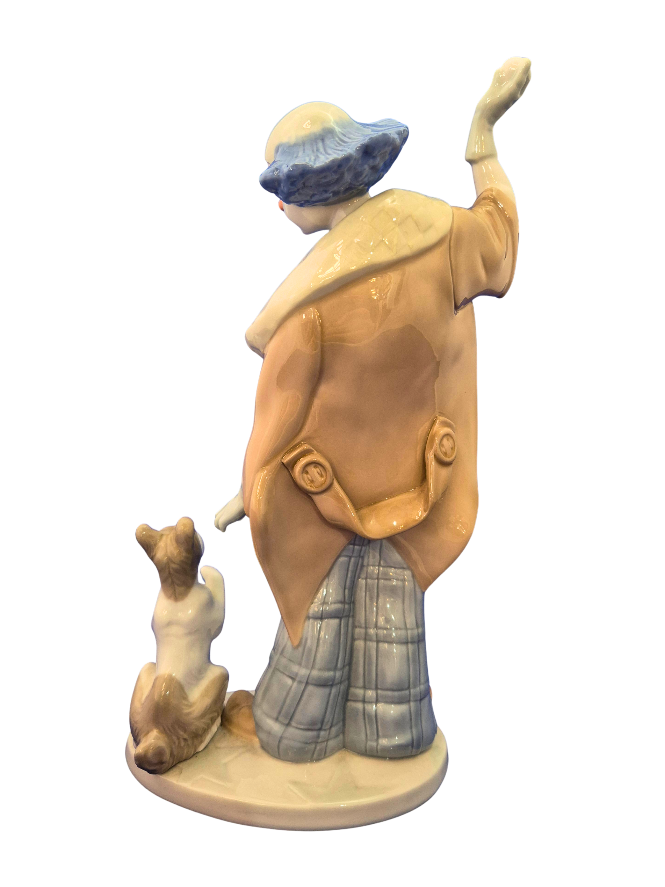 Nao by Lladró Clown with Dog