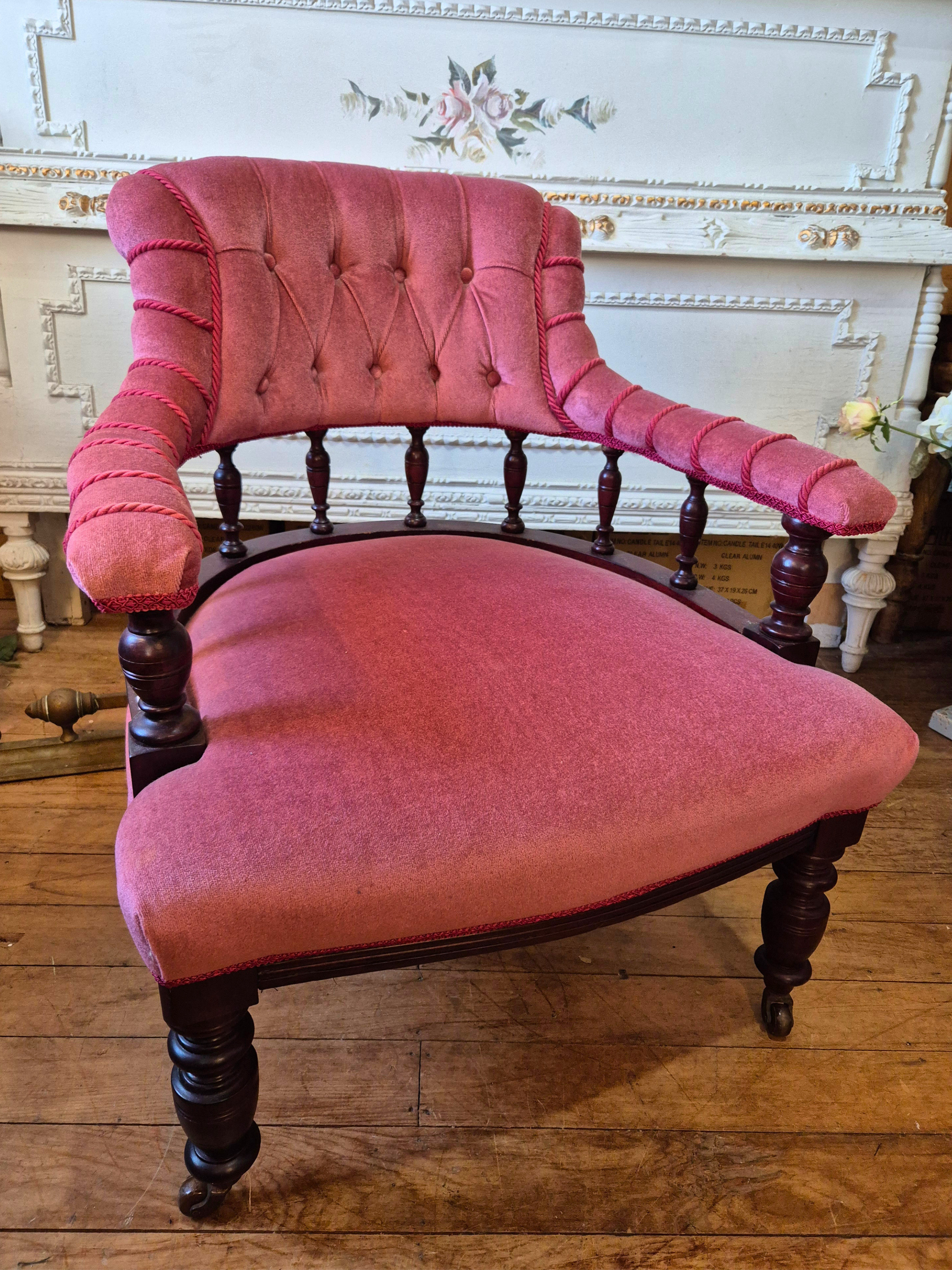 Victorian Tub Chair