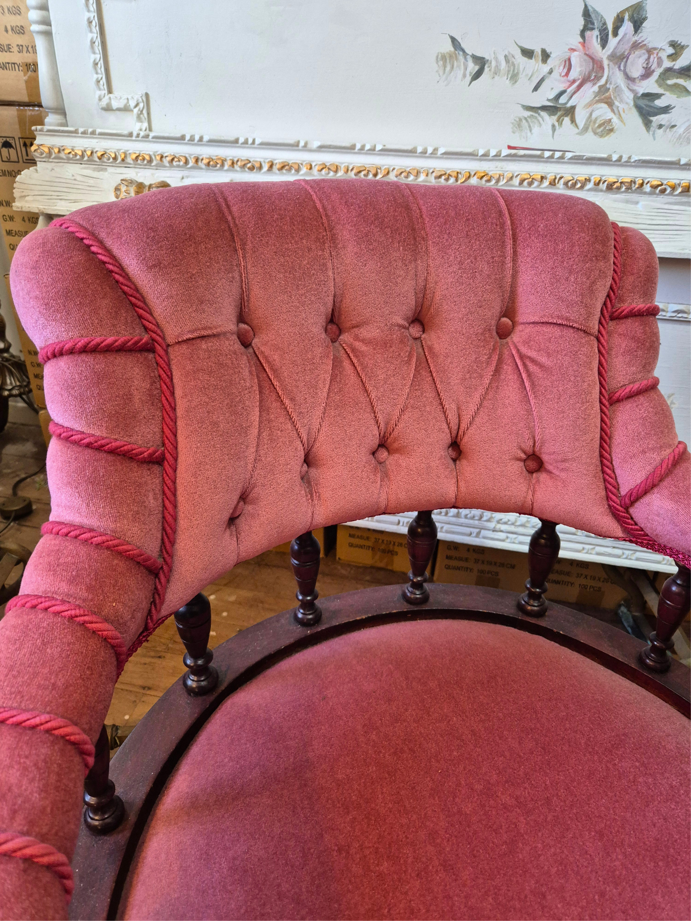 Victorian Tub Chair