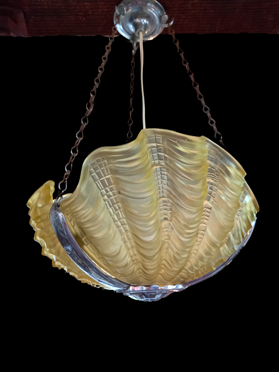 Shell Pattern Ceiling Shell Shaped Art Deco Ceiling Light – Yvonne Sanders Antiques Limited