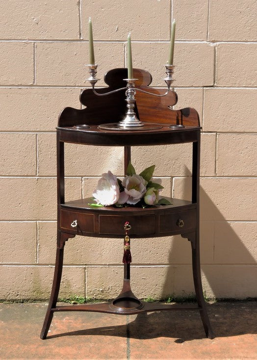 Georgian Gentlemen's Corner Wash Stand